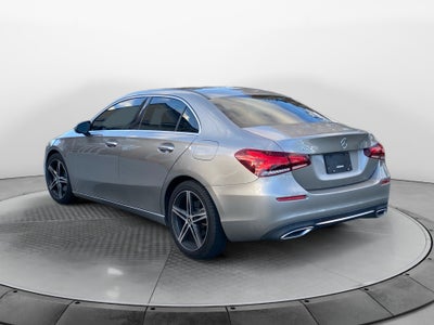2020 Mercedes-Benz A 220 A 220