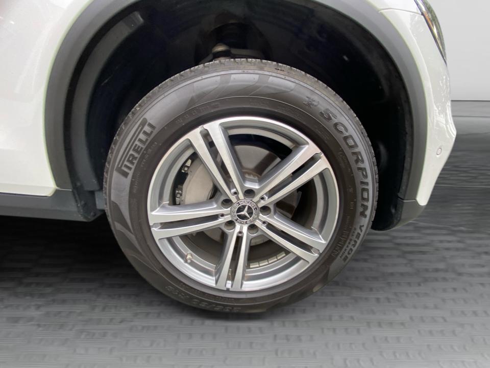 2022 Mercedes-Benz GLC 300 GLC 300