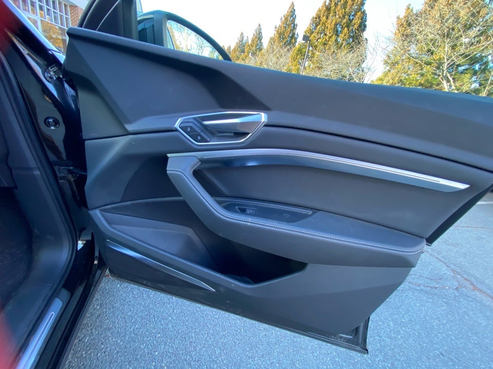 2022 Audi e-tron Sportback Premium Plus S line quattro