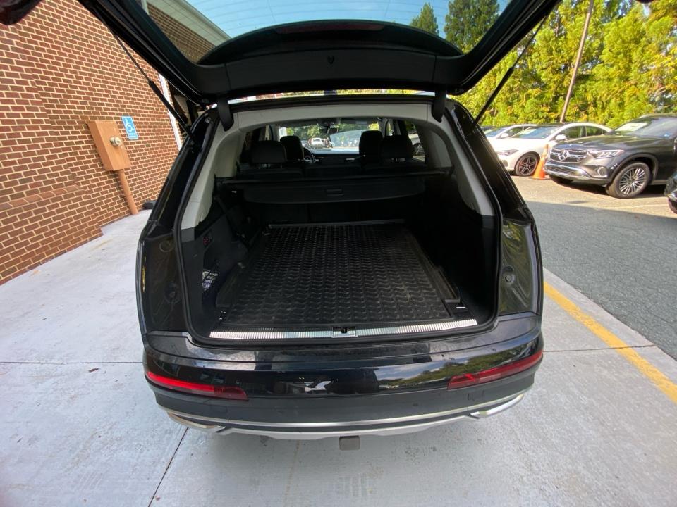 2024 Audi Q7 Premium Plus