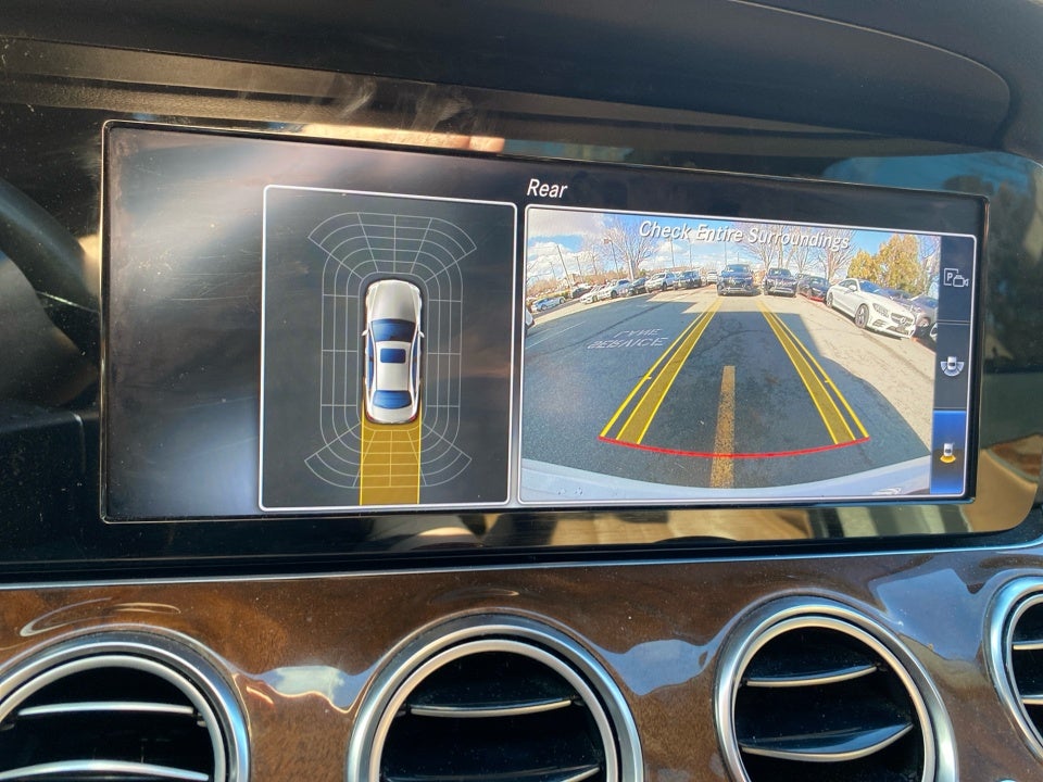 2017 Mercedes-Benz E 300 4MATIC®