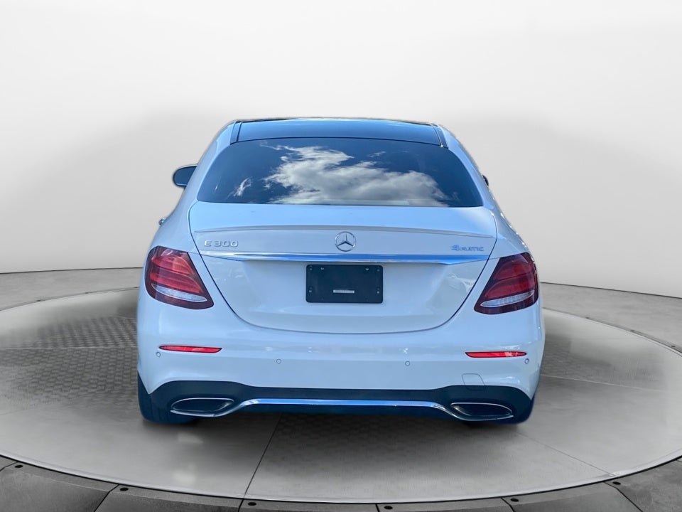 2017 Mercedes-Benz E 300 4MATIC®