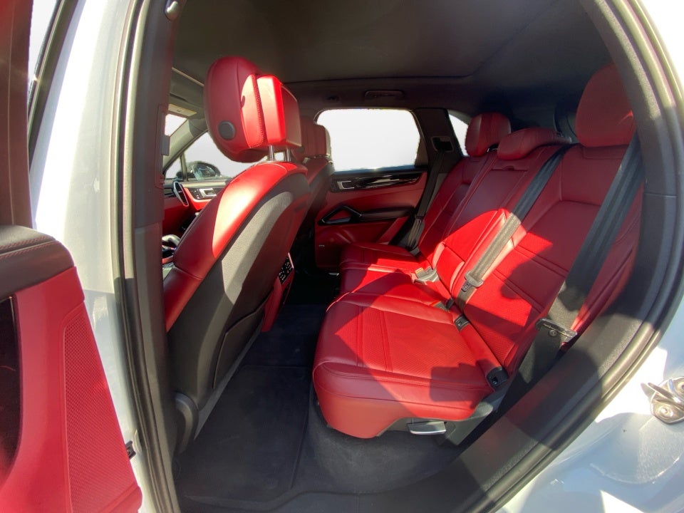 2019 Porsche Cayenne E-Hybrid E-Hybrid