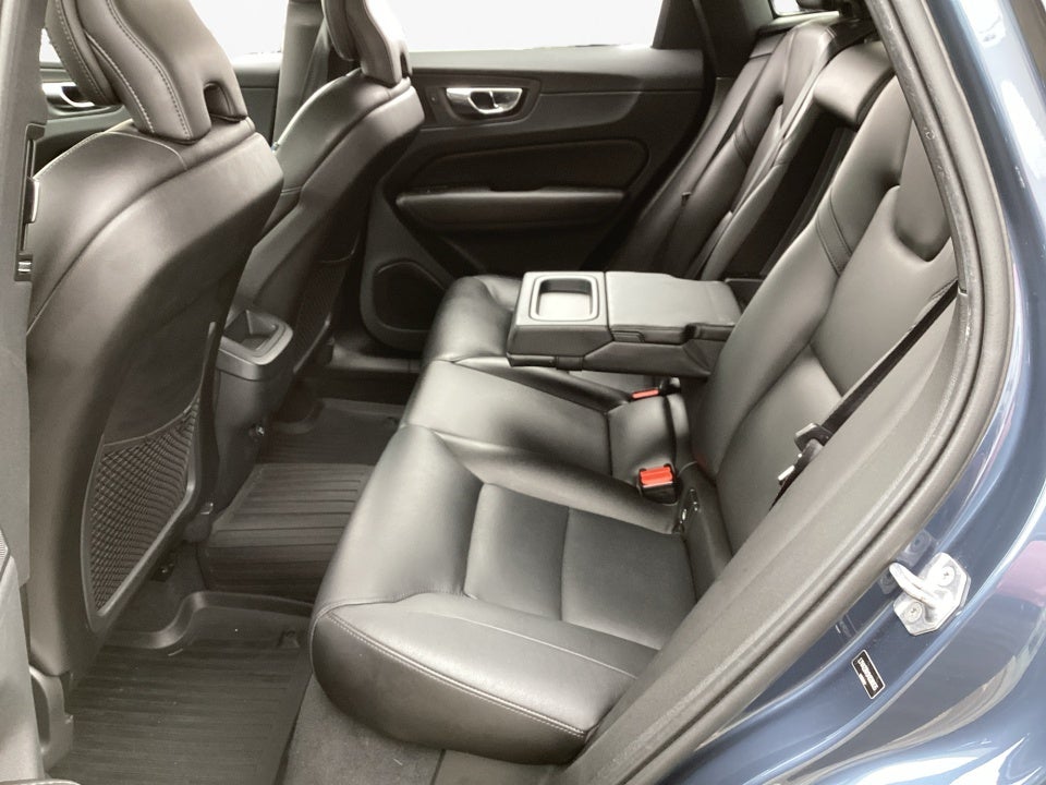 2019 Volvo XC60 T6 Momentum