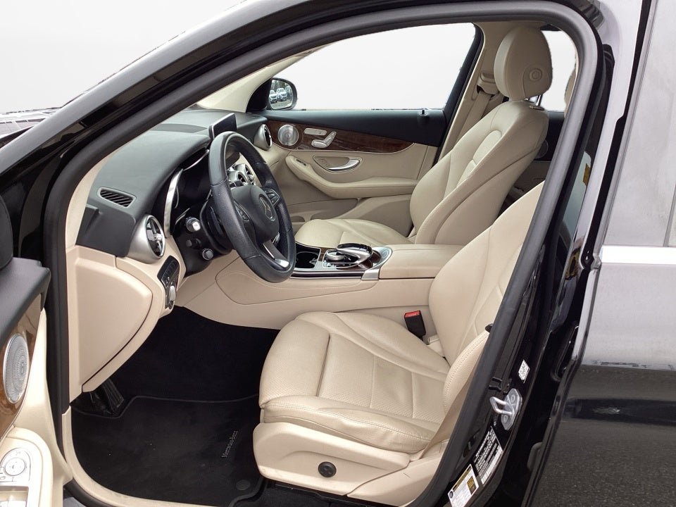 2017 Mercedes-Benz GLC 300 4MATIC®