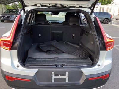 2020 Volvo XC40 T5 R-Design