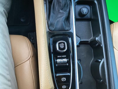 2018 Volvo XC90 T6 Momentum