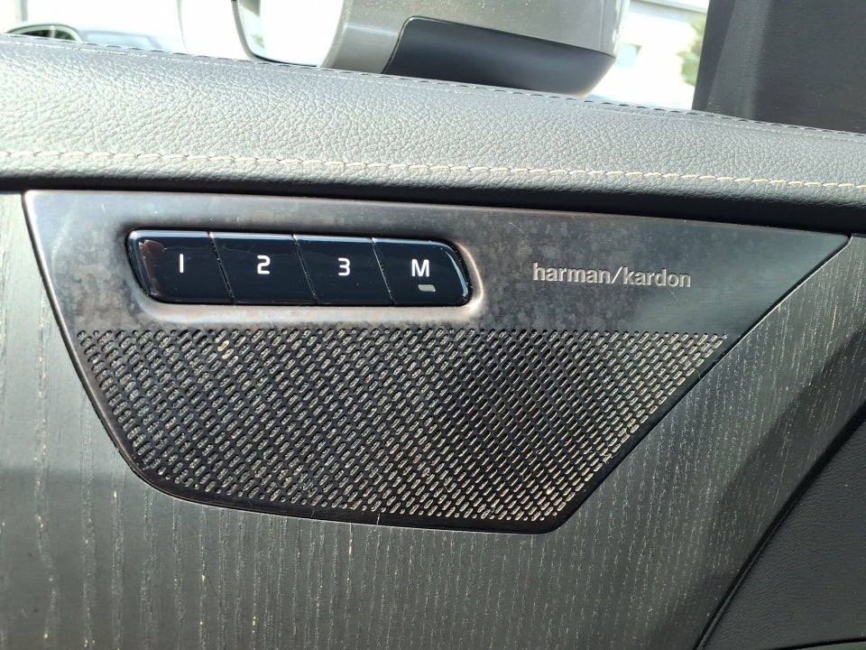 2022 Volvo XC90 T6 Inscription 7 Passenger