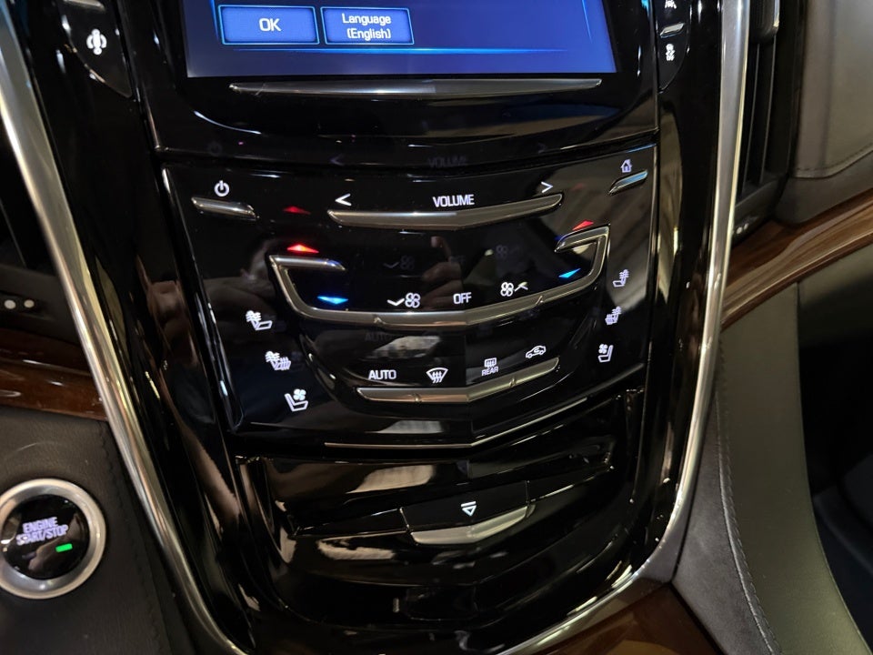 2016 Cadillac Escalade Luxury Collection