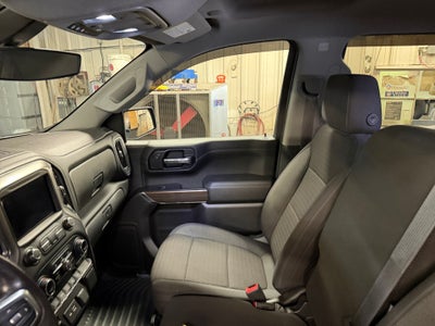 2021 Chevrolet Silverado 1500 4WD Crew Cab Short Bed RST