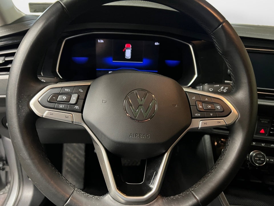 2023 Volkswagen Jetta 1.5T SE