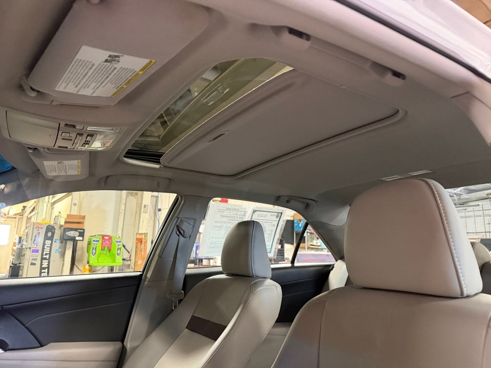 2014 Toyota Camry XLE V6