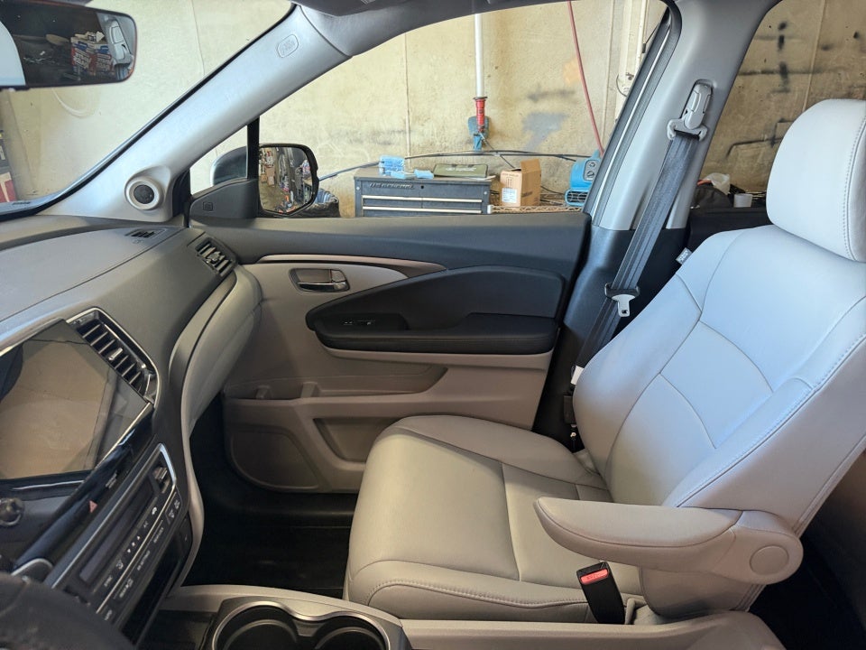 2022 Honda Pilot AWD Special Edition