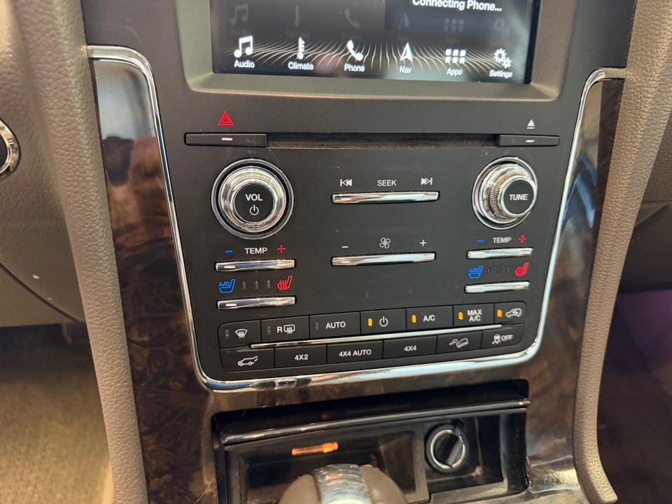 2017 Lincoln Navigator Select