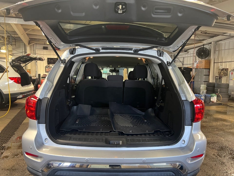 2020 Nissan Pathfinder SV 4WD