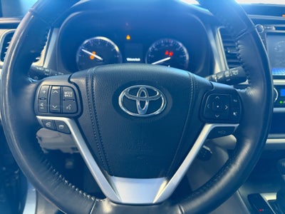 2015 Toyota Highlander Limited Platinum