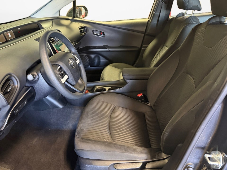 2016 Toyota Prius Two