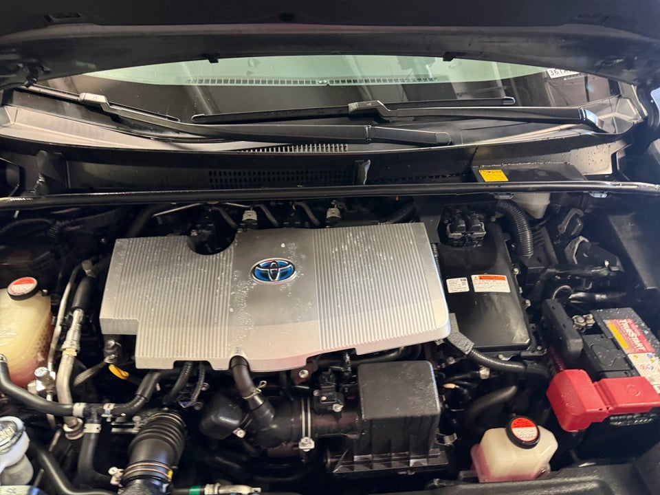 2016 Toyota Prius Two