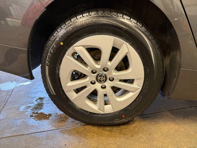 2016 Toyota Prius Two
