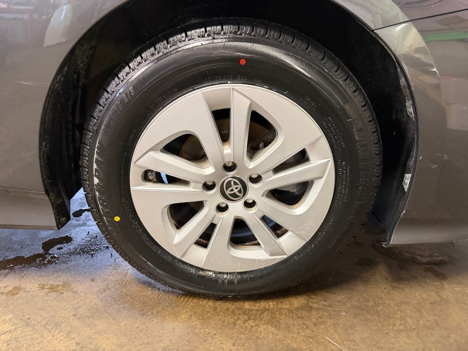 2016 Toyota Prius Two