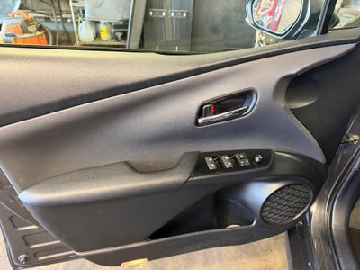 2016 Toyota Prius Two