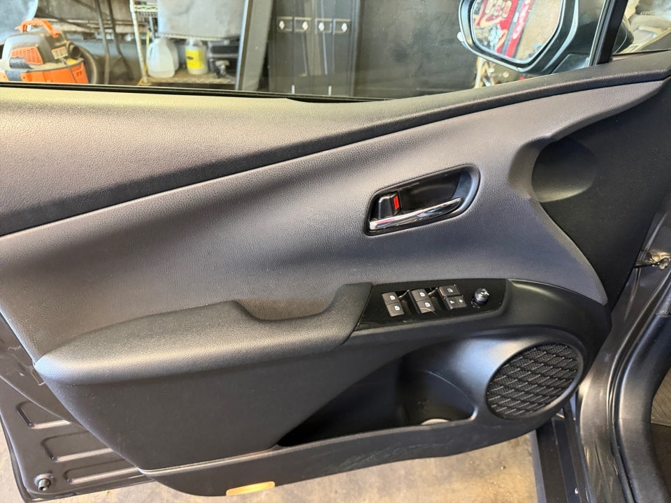 2016 Toyota Prius Two