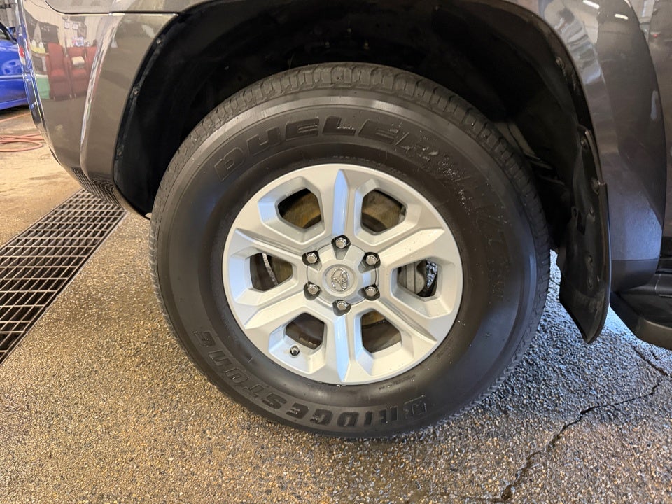 2017 Toyota 4Runner SR5 Premium