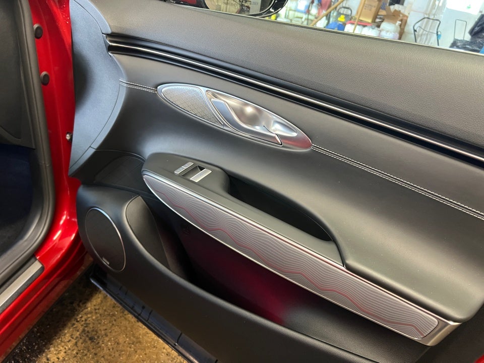 2023 Genesis GV70 2.5T AWD