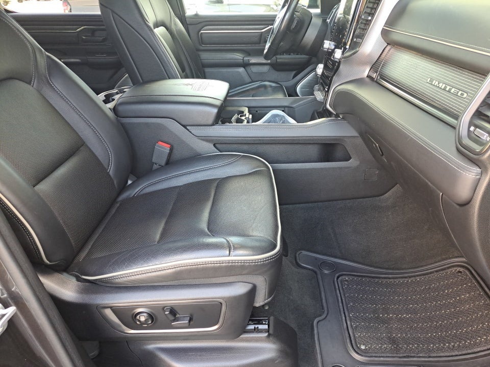 2021 RAM 1500 Limited Crew Cab 4x4 5'7" Box