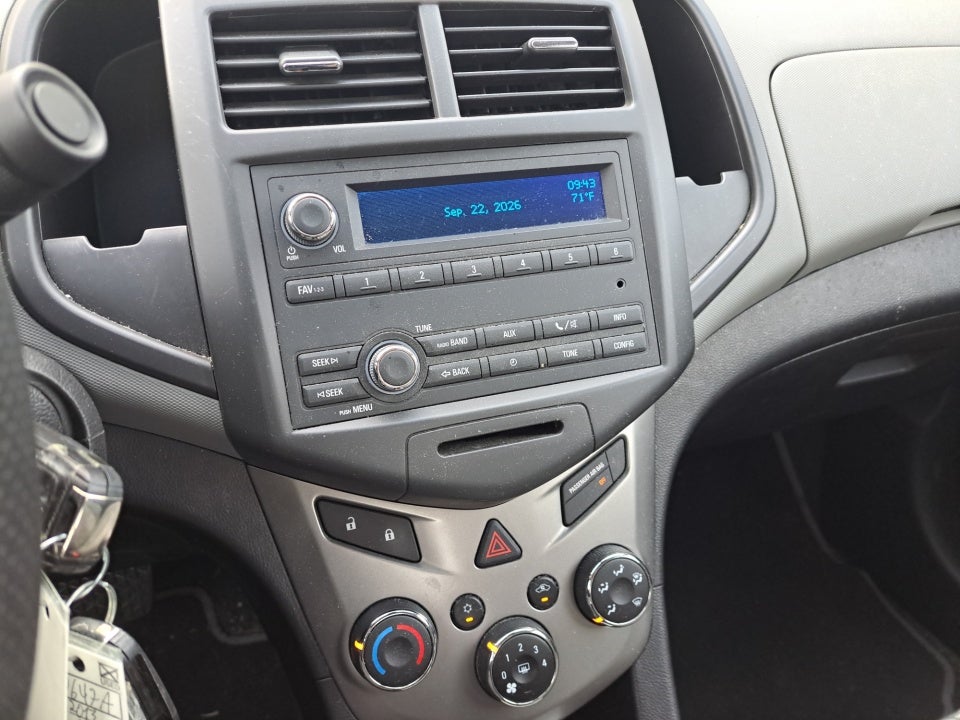 2013 Chevrolet Sonic LS
