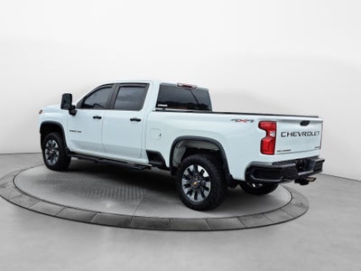 2021 Chevrolet Silverado 2500HD 4WD Crew Cab Standard Bed Custom