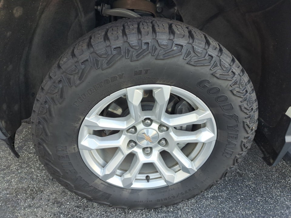 2025 Chevrolet Silverado 1500 LTZ
