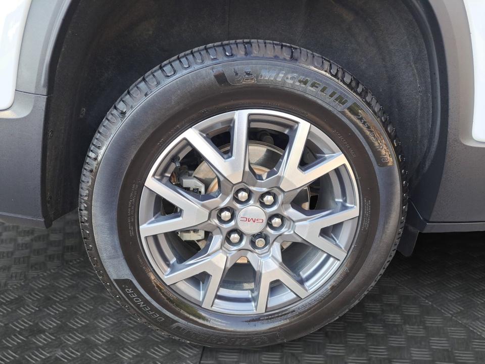 2022 GMC Acadia SLT