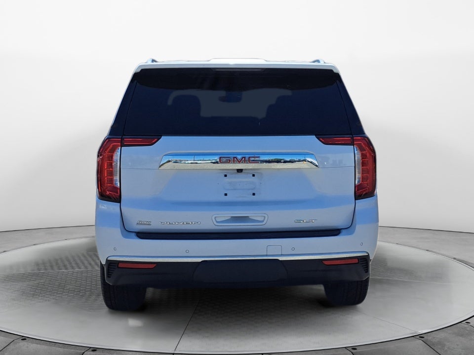 2022 GMC Yukon SLT