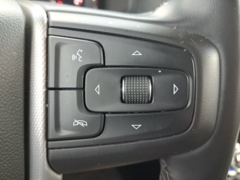 2023 GMC Yukon 4WD Denali