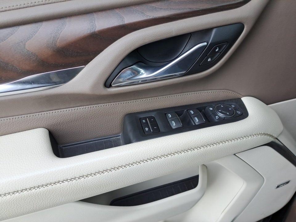 2021 GMC Yukon 4WD Denali