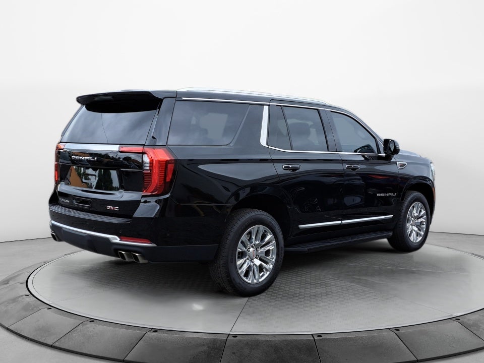 2025 GMC Yukon 4WD Denali