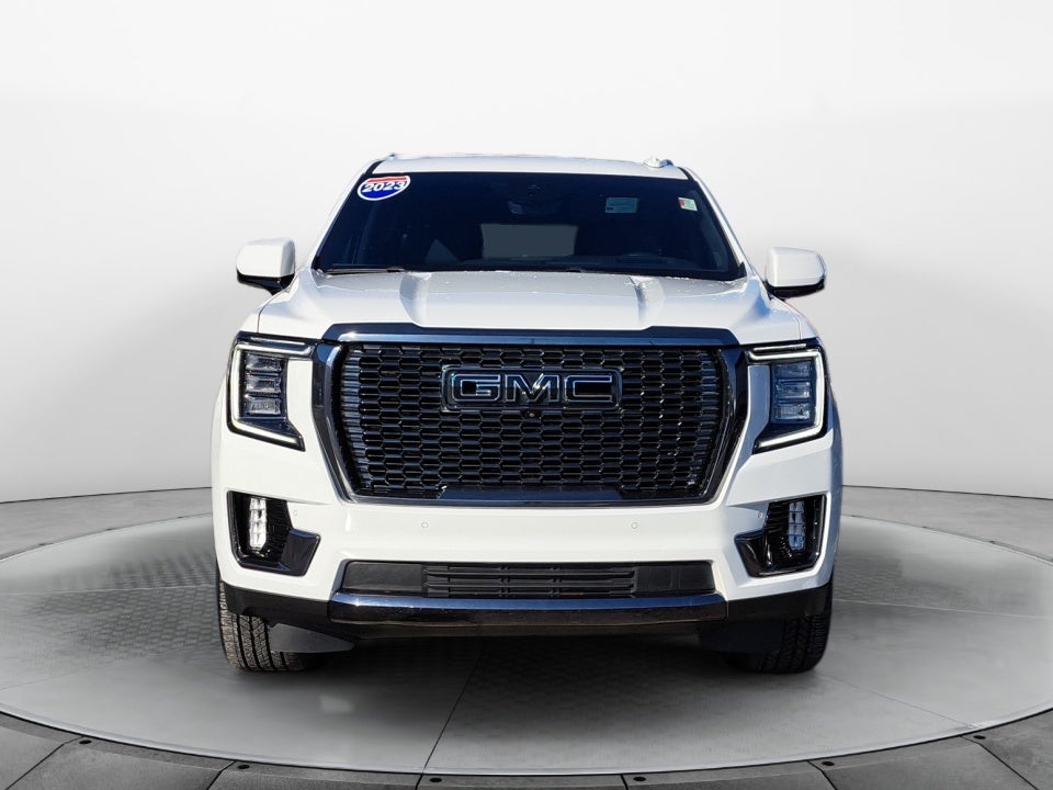 2023 GMC Yukon XL 4WD Denali