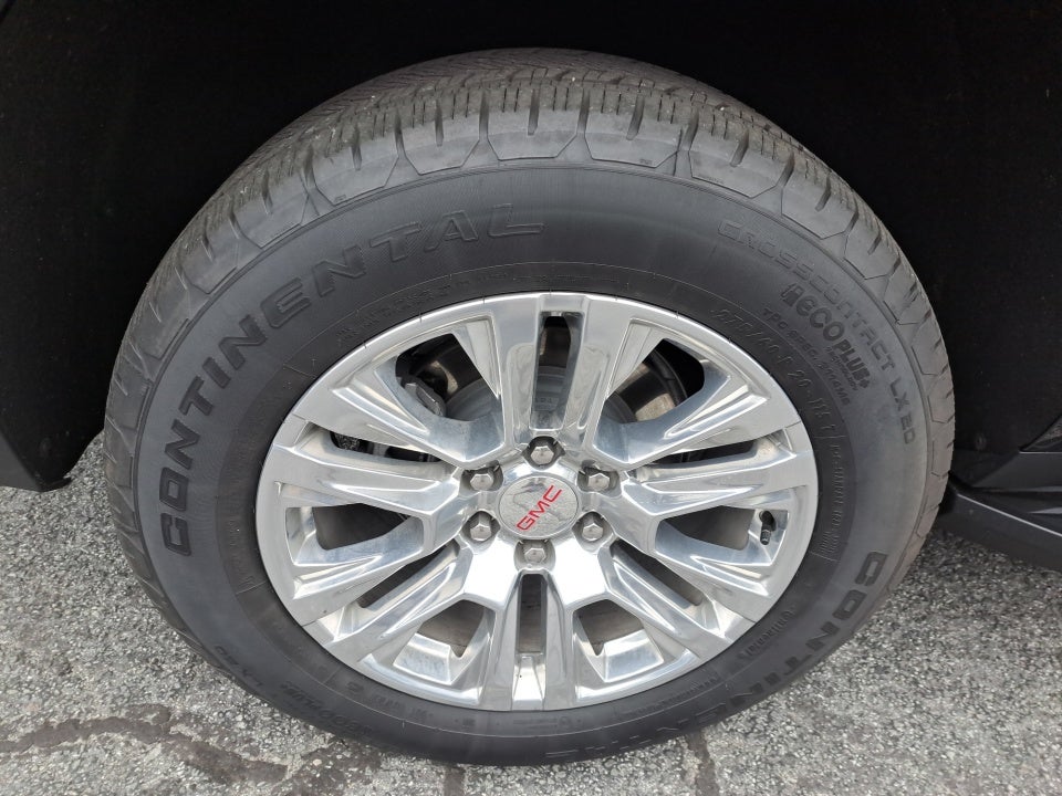 2025 GMC Yukon XL 4WD Denali