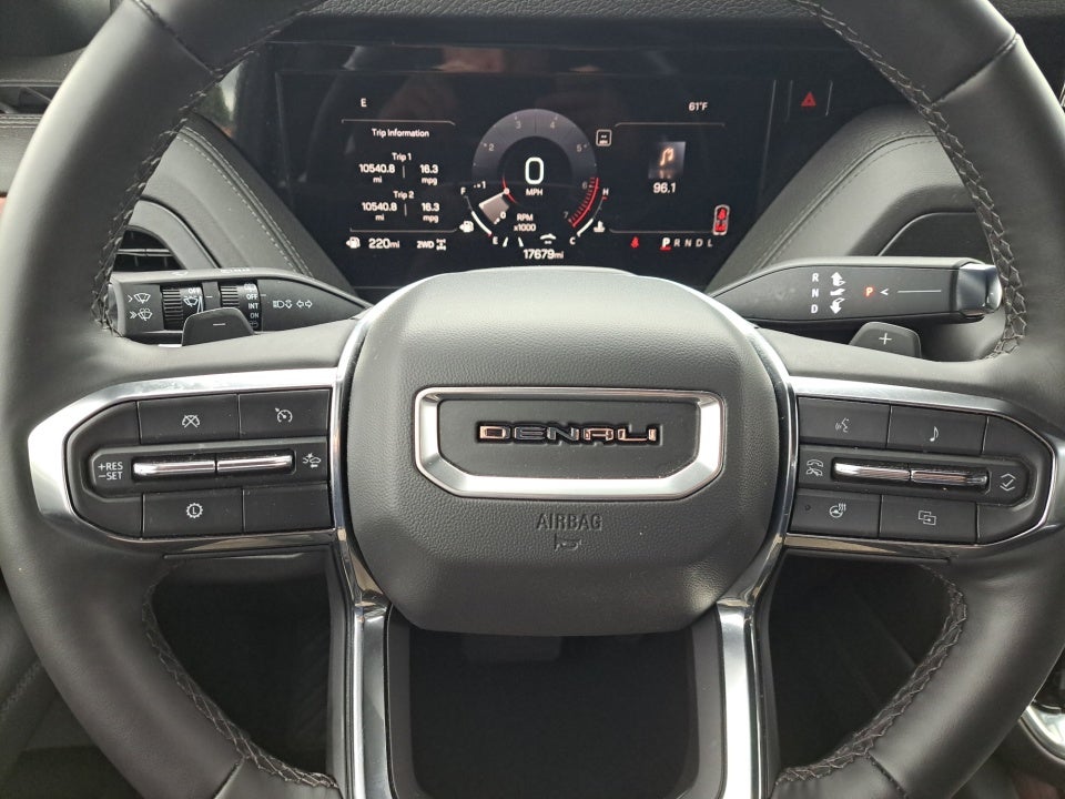 2025 GMC Yukon XL 4WD Denali