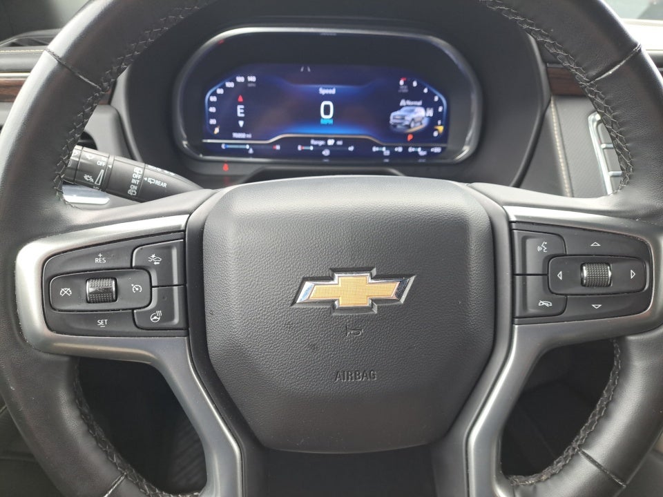 2023 Chevrolet Suburban 4WD Premier