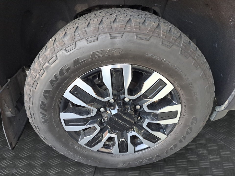 2024 GMC Sierra 2500HD Denali Ultimate