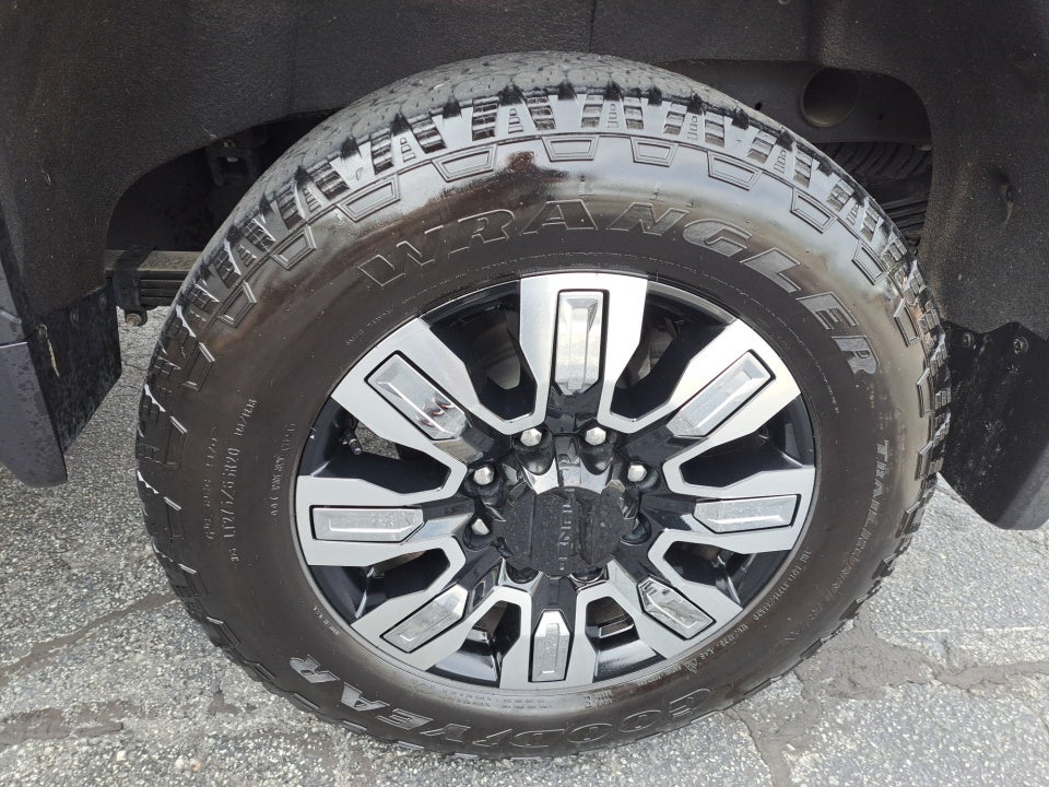 2024 GMC Sierra 2500HD Denali