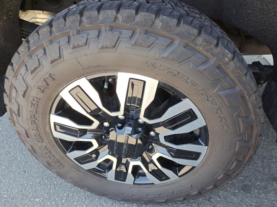 2024 GMC Sierra 2500HD Denali Ultimate