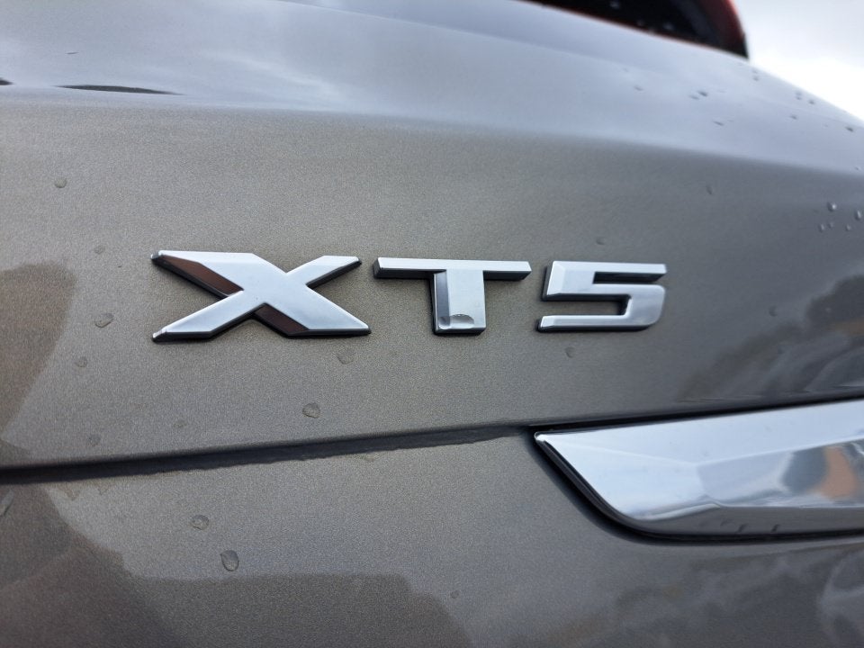 2018 Cadillac XT5 Premium Luxury AWD