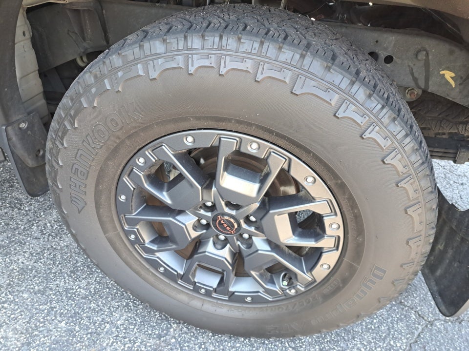 2023 Nissan Frontier PRO-4X