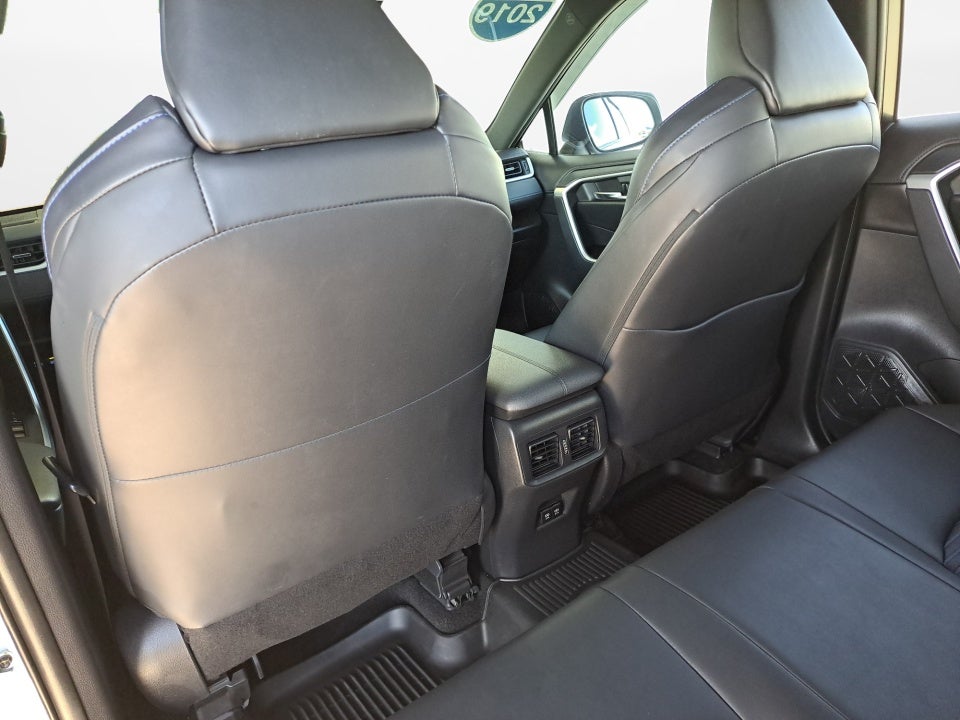 2019 Toyota RAV4 Hybrid XSE