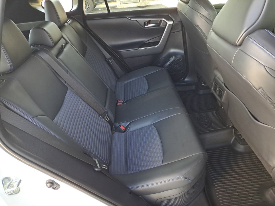 2019 Toyota RAV4 Hybrid XSE