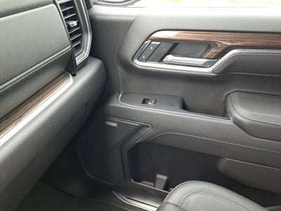 2022 Chevrolet Silverado 1500 4WD Crew Cab Short Bed RST