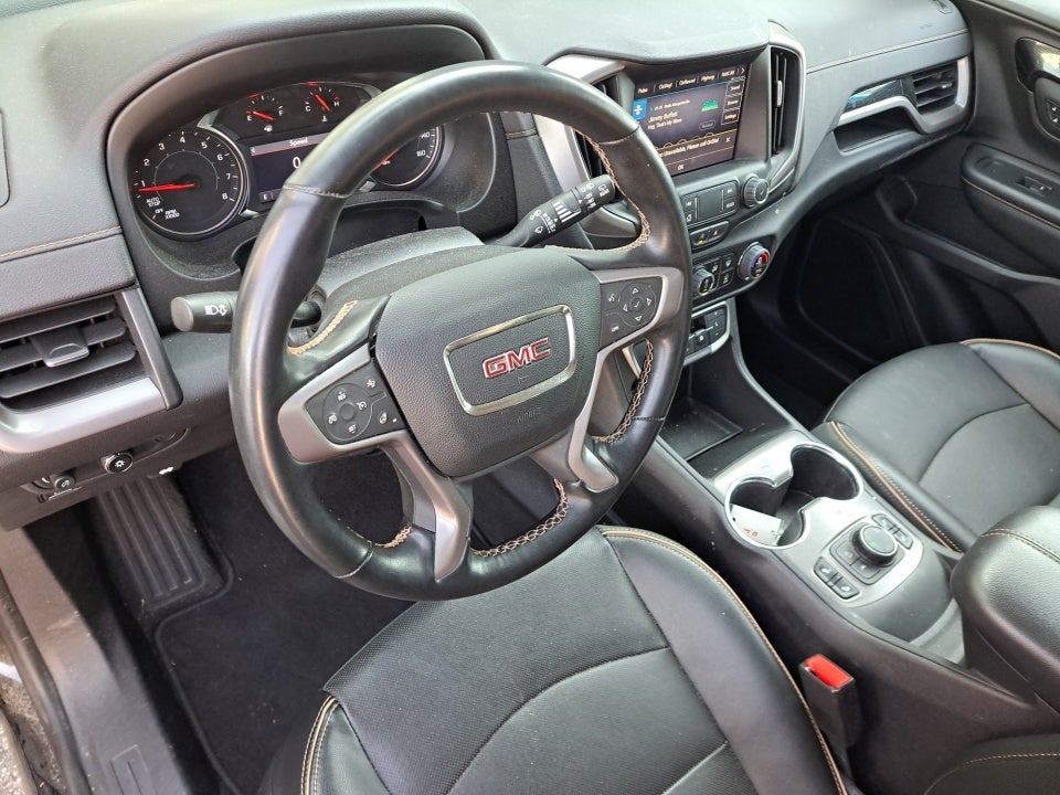 2024 GMC Terrain AT4